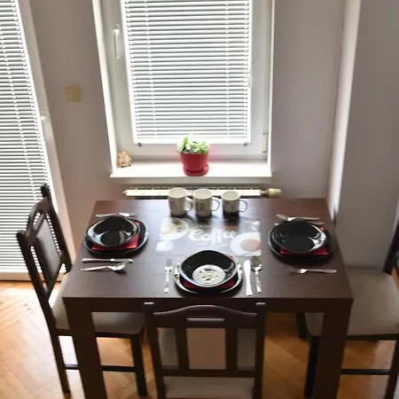 Center Apartamento *